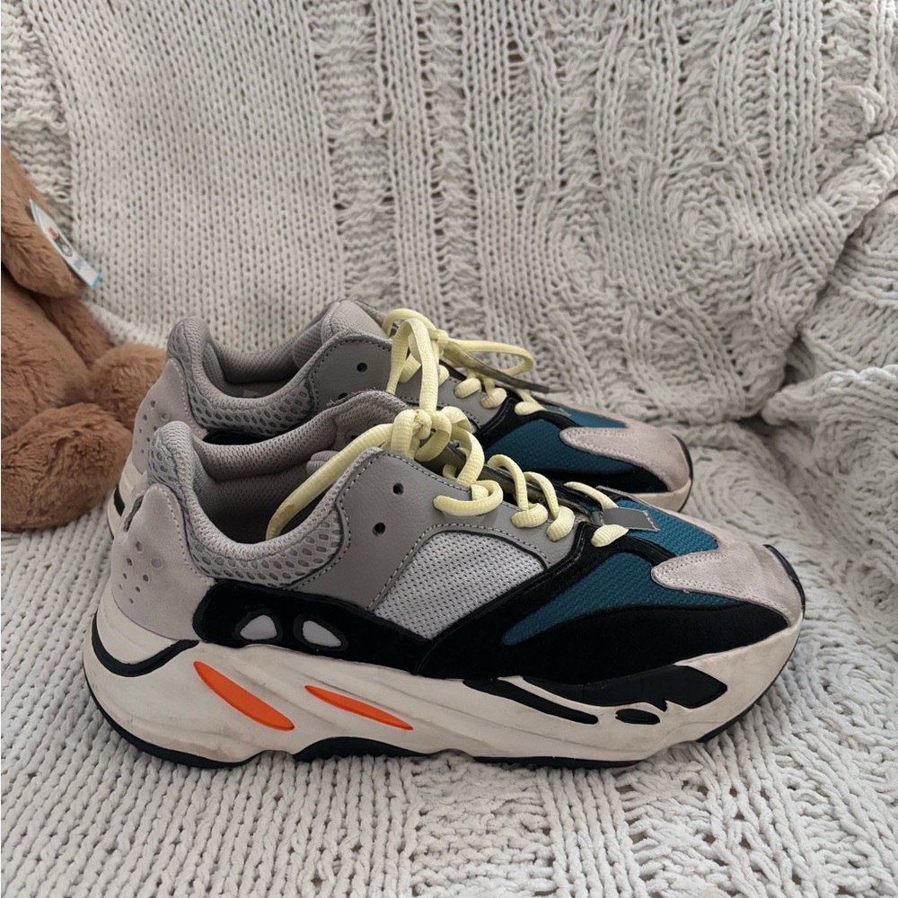 Yeezy Boost 700 WaveRunner